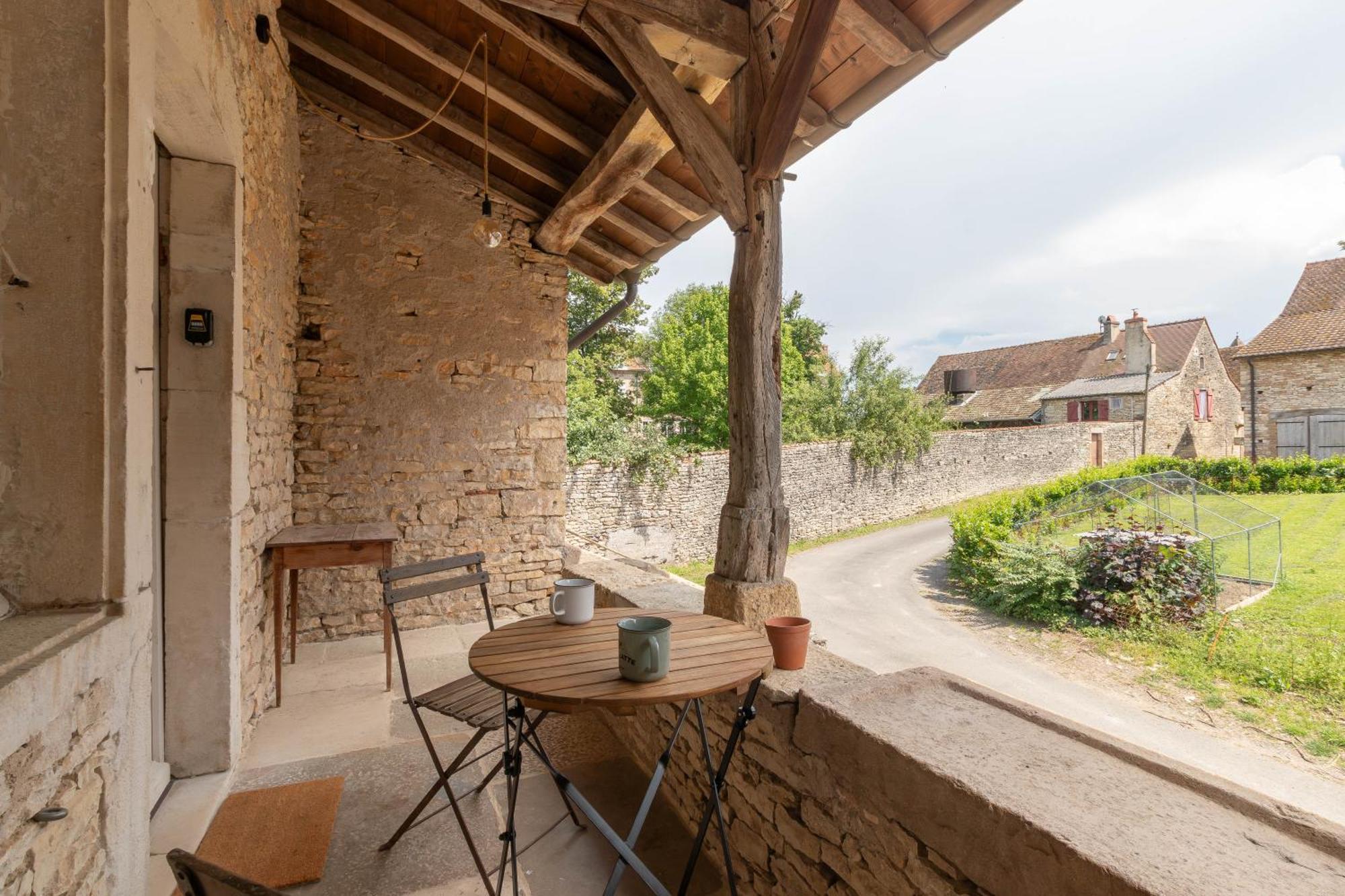 & La Maison Du Pere * Chapaize